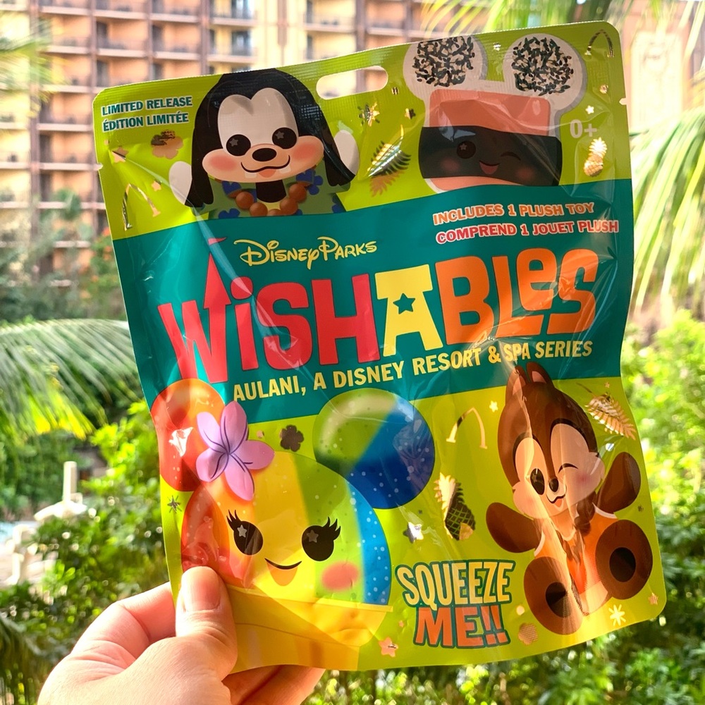 DISNEY AULANI EXCLUSIVE WISHABLE BLIND BAG